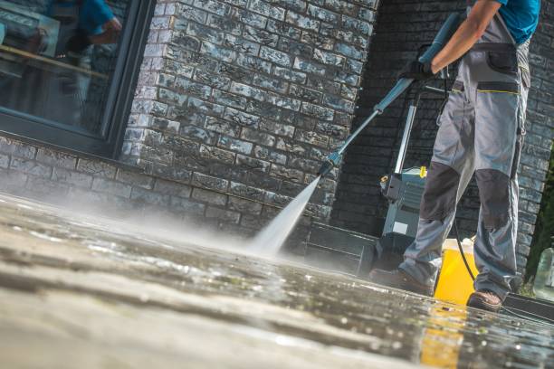 Professional  Pressure Washing Services in Monument Hills, CA